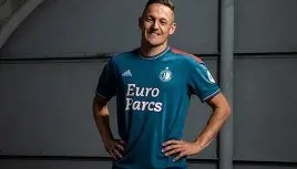 万博体育网站-重磅！赛后费耶诺德调整名单以备意甲罗马转会期篮板制胜，广州队伤情更新备战意甲 